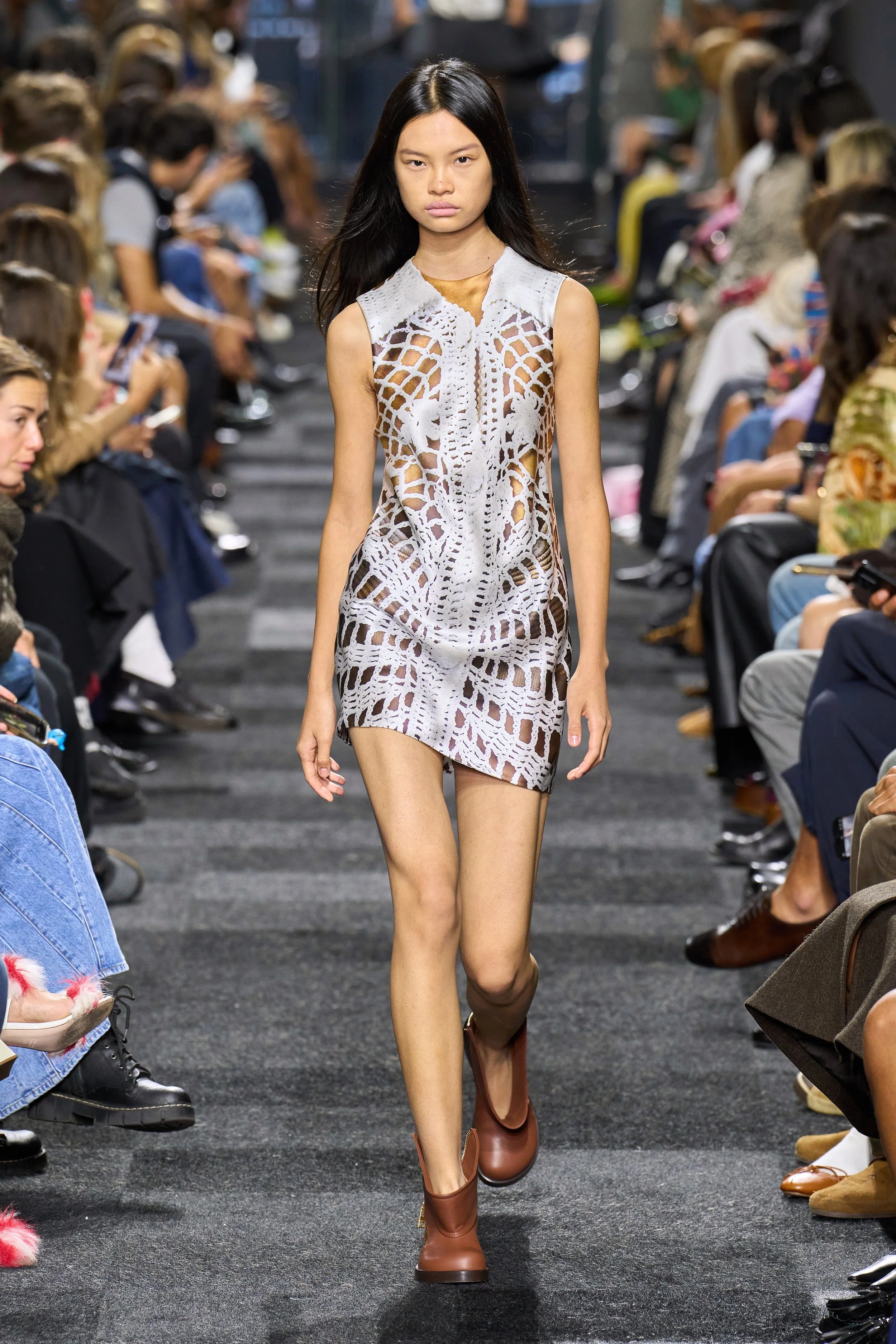 JW ANDERSON SS25 —